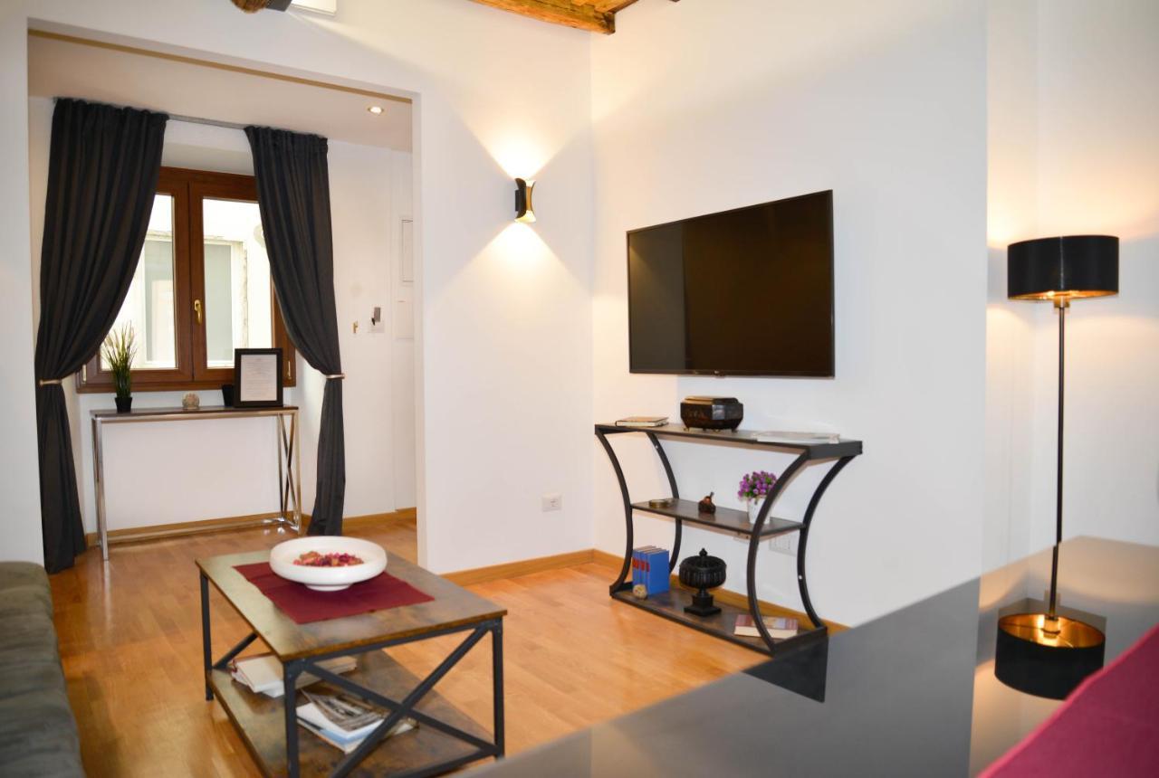 Fidia Palace Marco Aurelio'S Apartment Colosseo Rome Luaran gambar